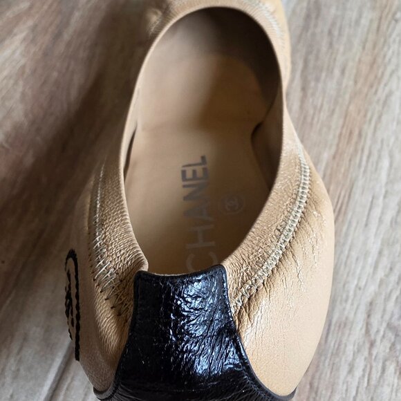 CHANEL Cap Toe Ballet Stretch Pumps Eur. 38C - Picture 8 of 14